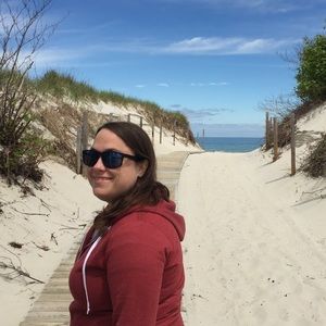 Meet your Posher, Tara